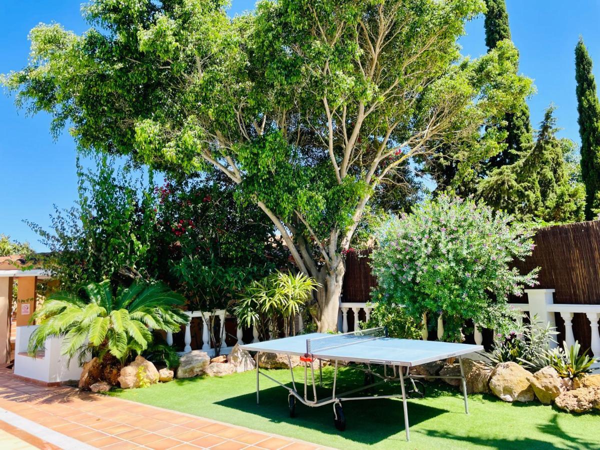 Villa Con Piscina Gigante Sant Francesc de s'Estany Dış mekan fotoğraf
