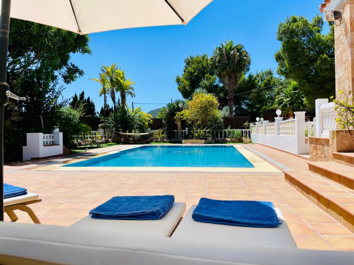 Villa Con Piscina Gigante Sant Francesc de s'Estany Dış mekan fotoğraf