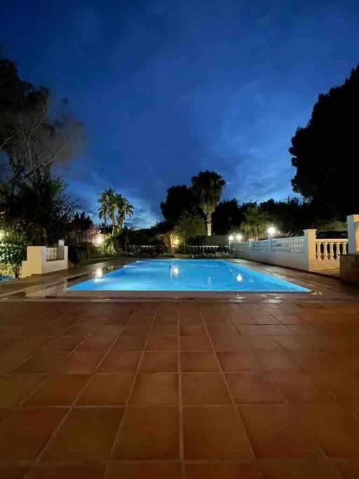 Villa Con Piscina Gigante Sant Francesc de s'Estany Dış mekan fotoğraf